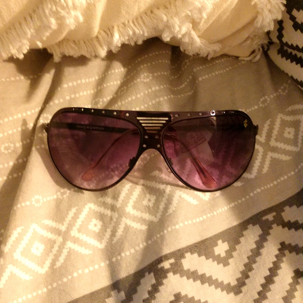 Rocawear Purple Sunglasses